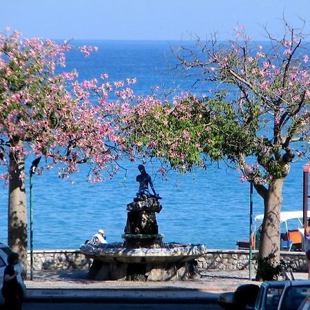 La Bussola Apartment Giardini-Naxos Zewnętrze zdjęcie